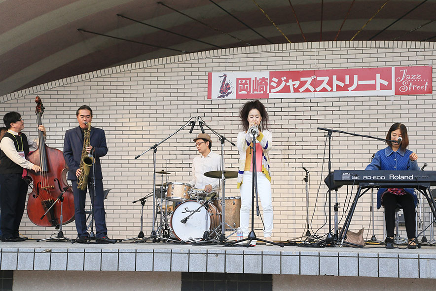 岡崎ジャズストリート2015の様子