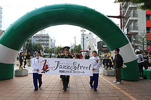 岡崎ジャズストリート2013の様子