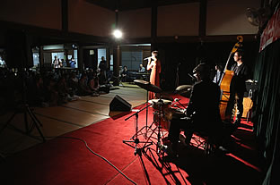 岡崎ジャズストリート2013の様子